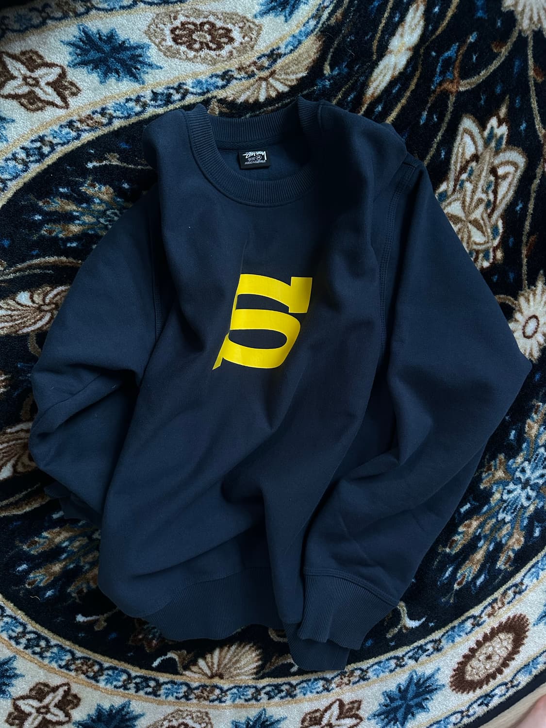 스투시 s로고 맨투맨 m 상품이미지1