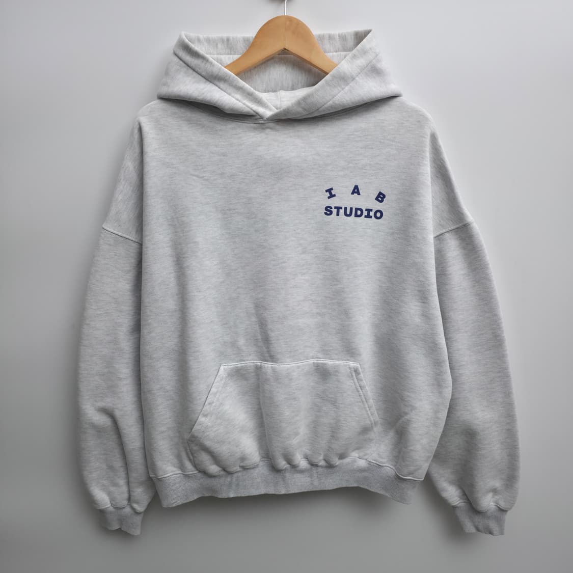 [XL] IAB Studio 아이엡 스튜디오 후드티 상품이미지2