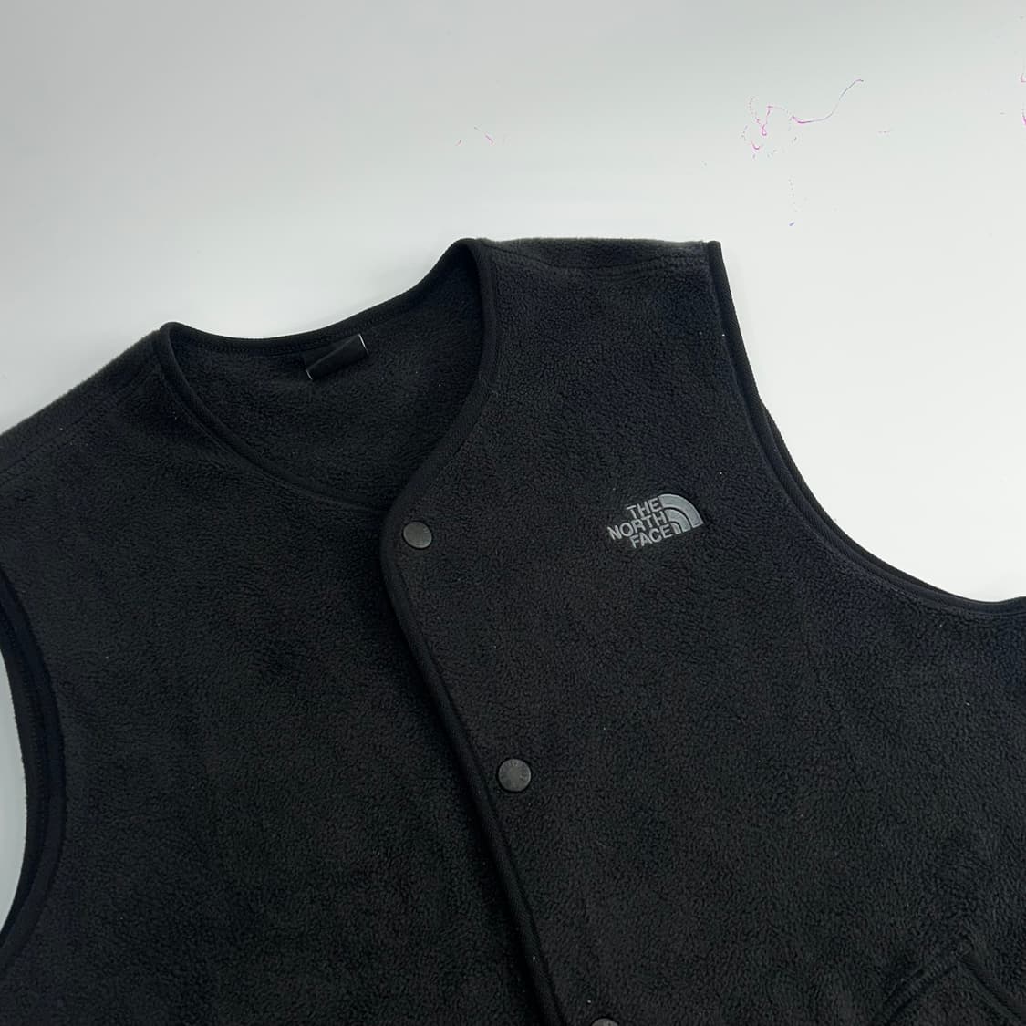 The north face 노스페이스 후리스 블랙 베스트   상품이미지4