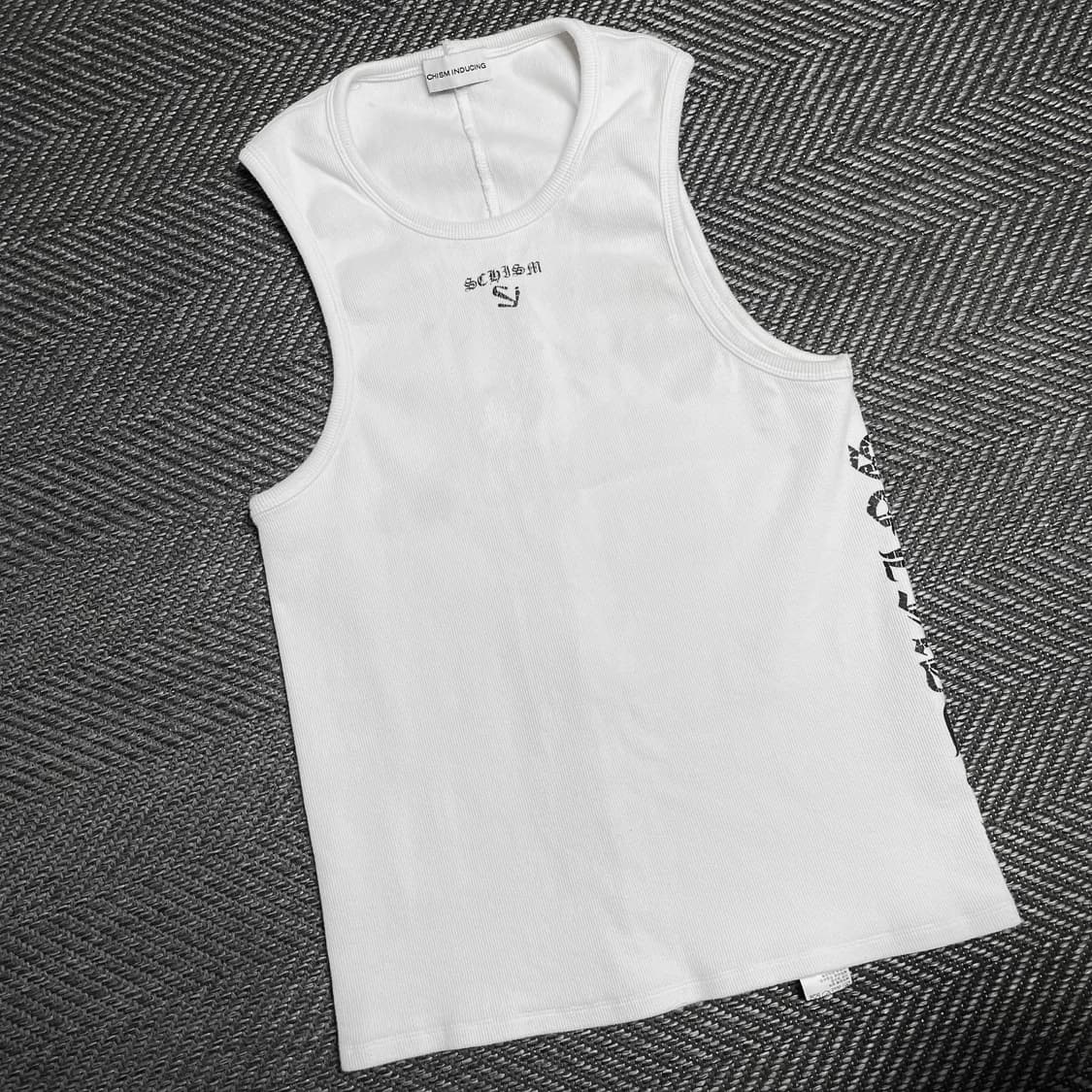 스키즘 인듀싱 로고 디테일 머슬 탑 슬리브리스 화이트y 5157 상품이미지1