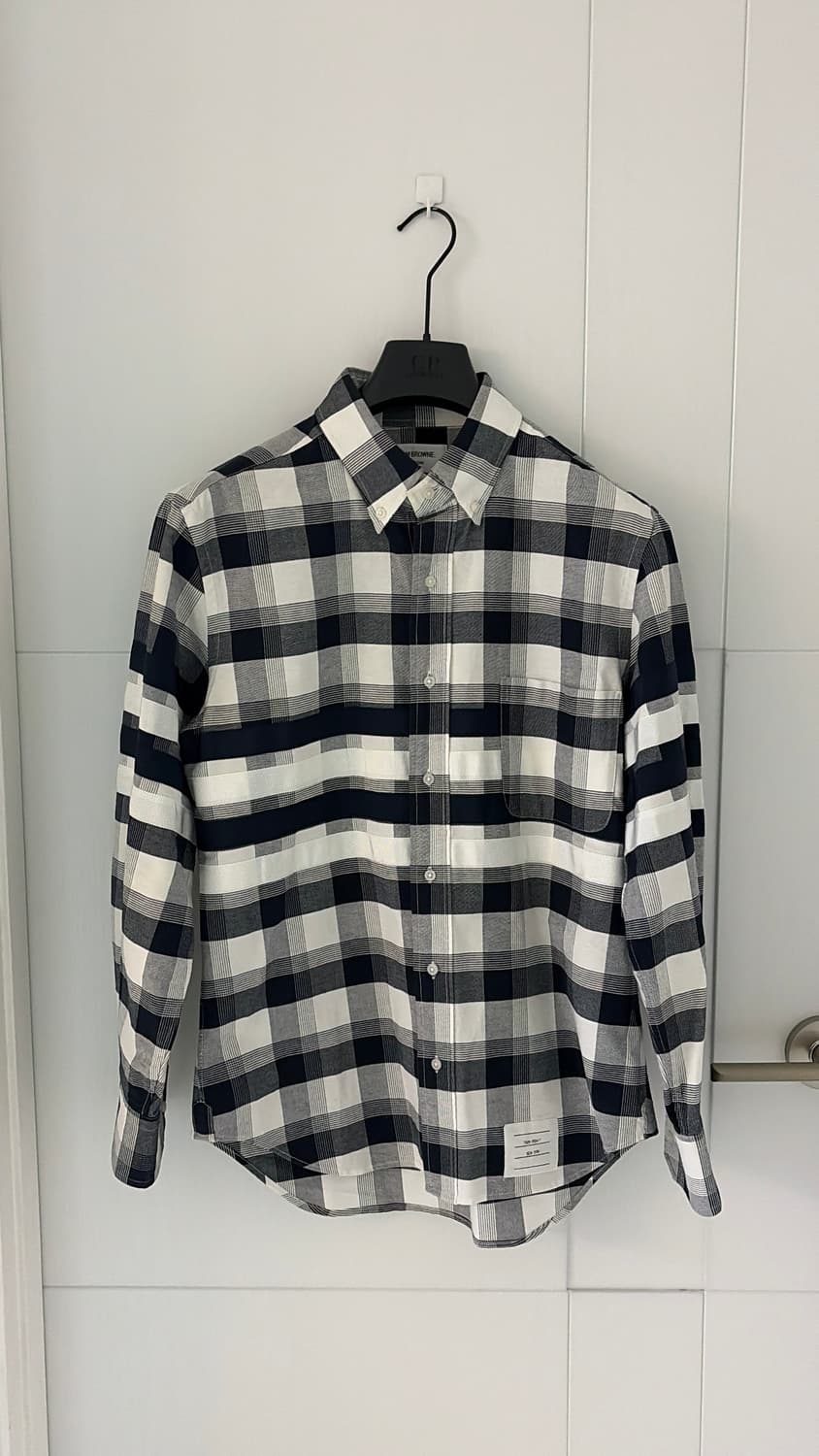  톰브라운 4선완장 옥스퍼드셔츠 한정판 3사이즈 (100사이즈) 정품  상품이미지8