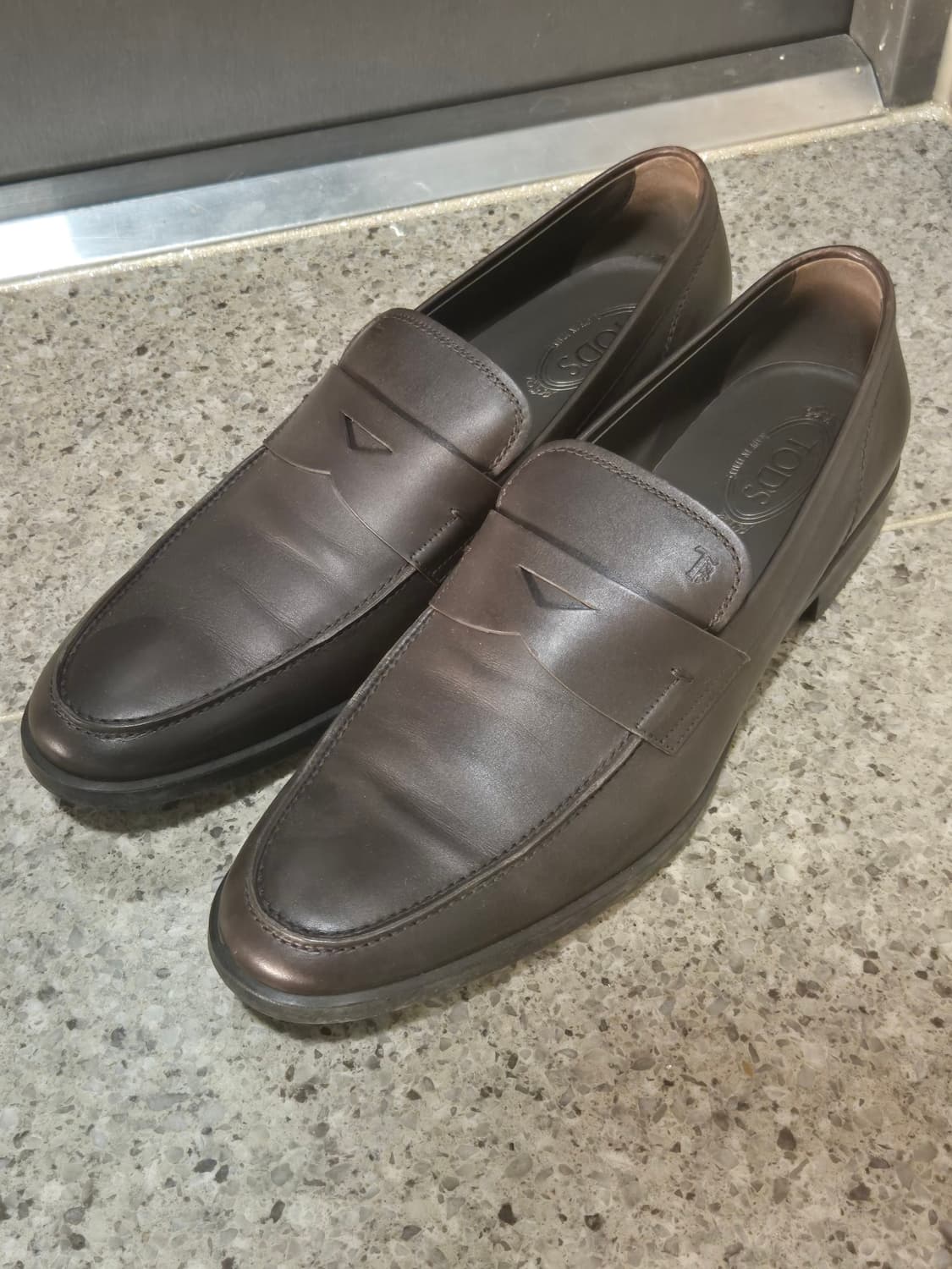 토즈 Tod's 브라운 로퍼 상품이미지1