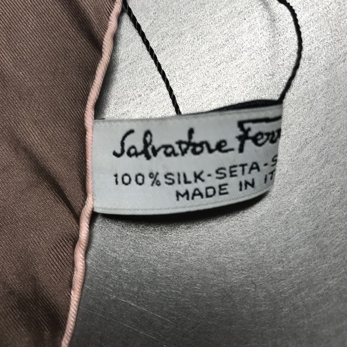 페레가모 실크 스카프 상품이미지5