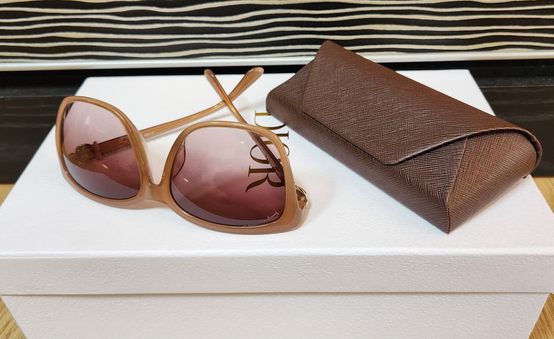 살바토레 페라가모 SF748SK 선글라스 상품이미지8