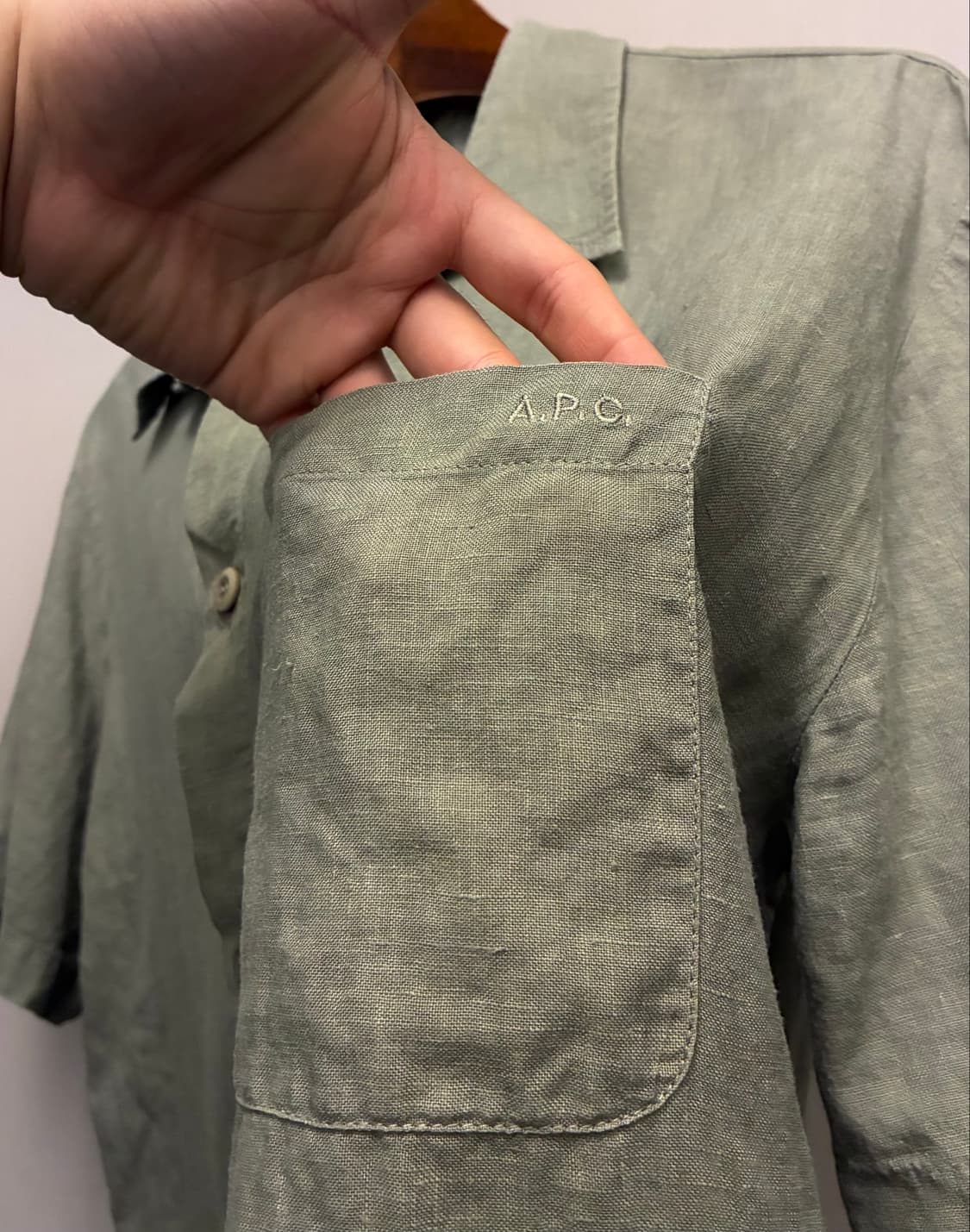 (L~XL)APC 아페쎄 리넨 포켓 릴렉스 반팔셔츠 올리브 상품이미지5