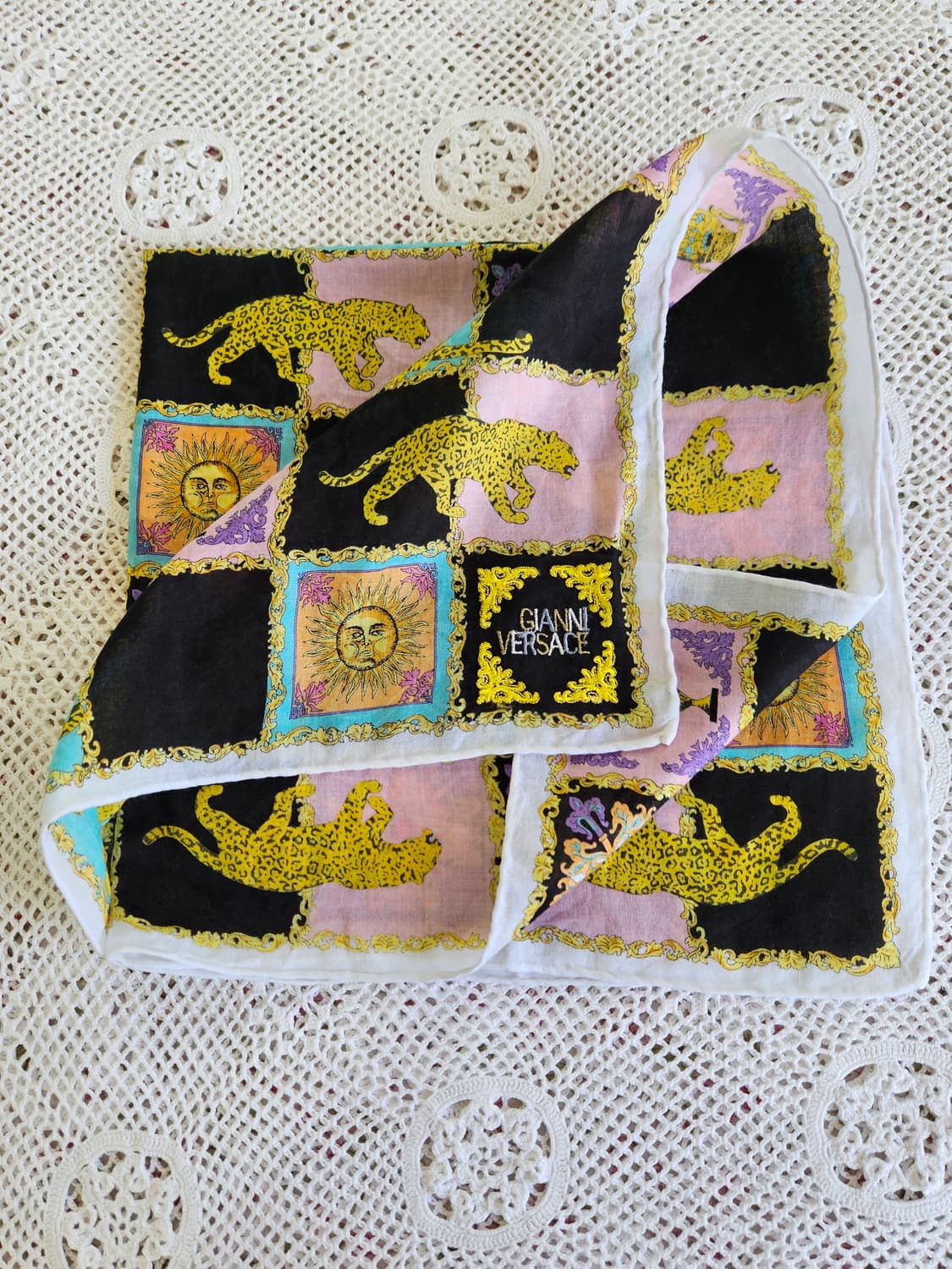 지아니 베르사체(Gianni Versace) 레오파드 아트 손수건 상품이미지3