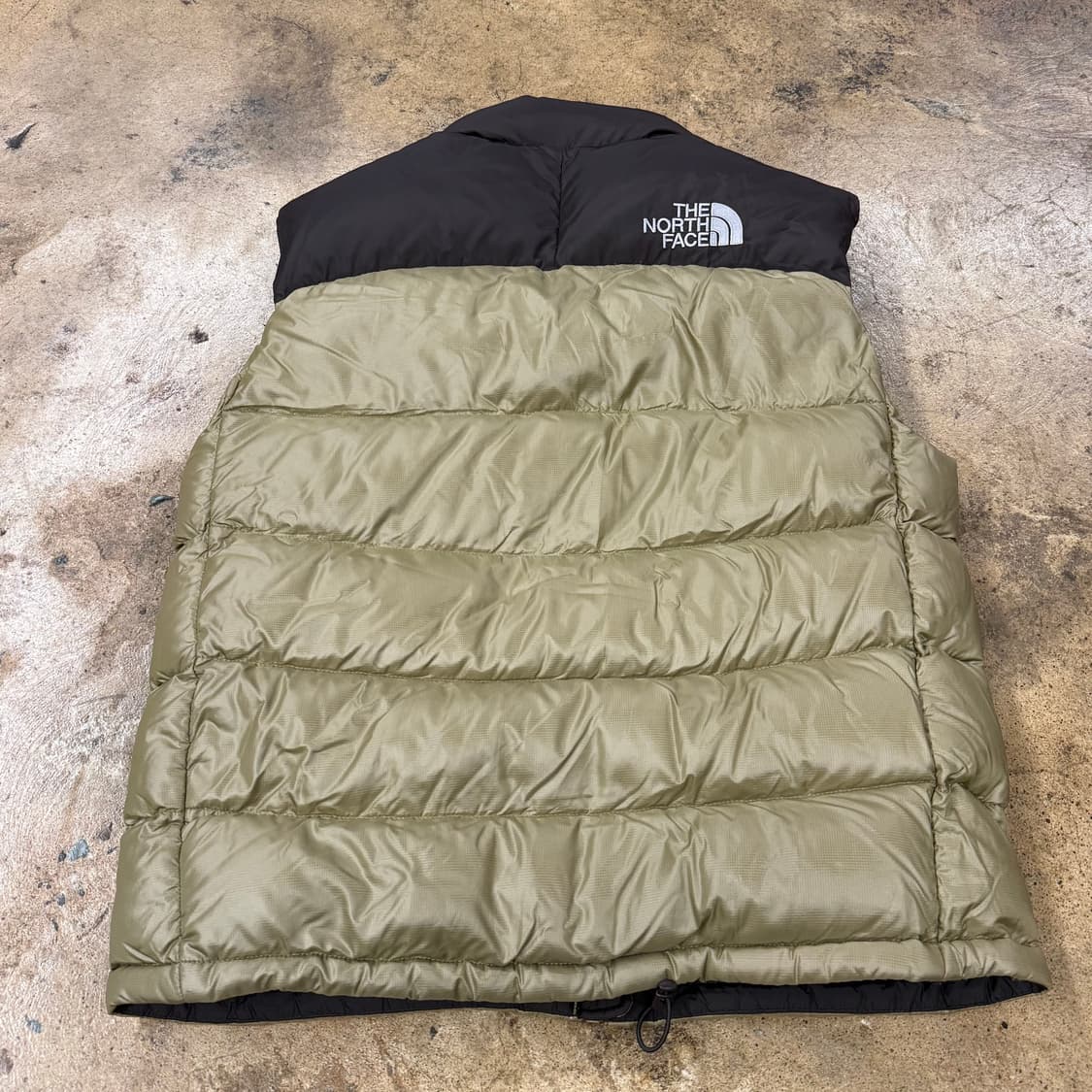 노스페이스 베이지 브라운 패딩 조끼 95 상품이미지3