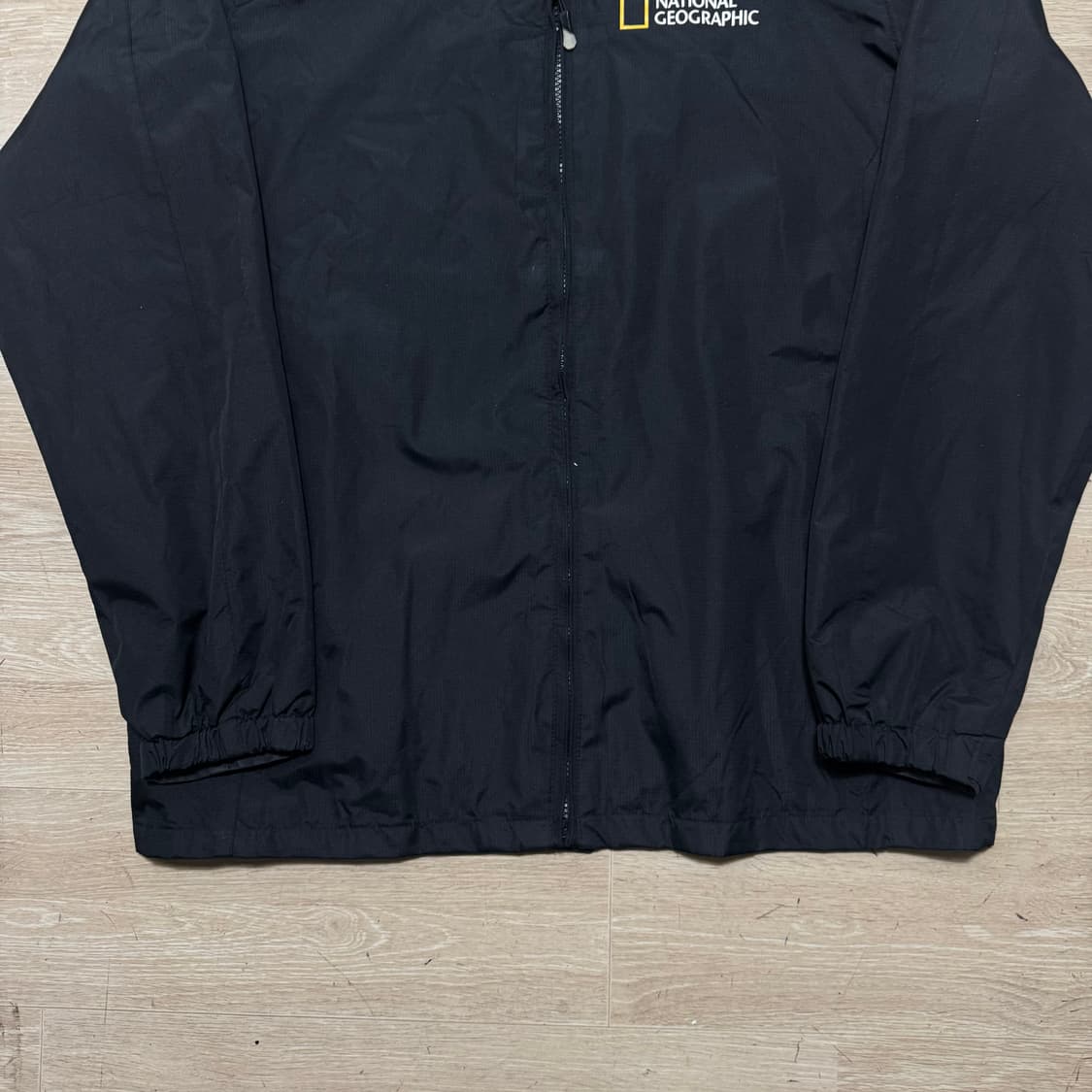 내셔널지오그래픽 바람막이 후드 자켓 상품이미지3