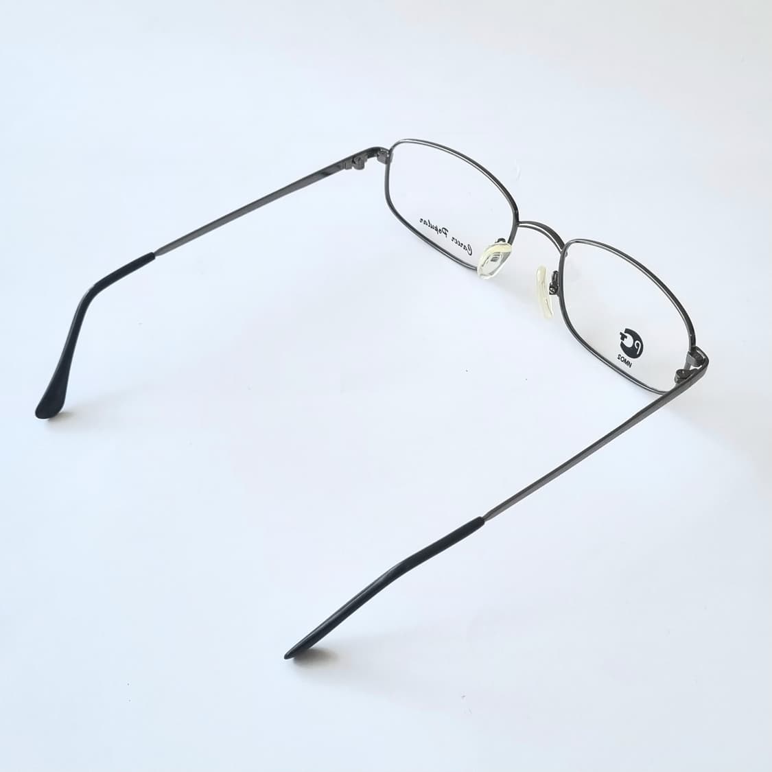 데드스탁지적인 실루엣 커리어 파퓰러 클래식 메탈 안경테 677 상품이미지5