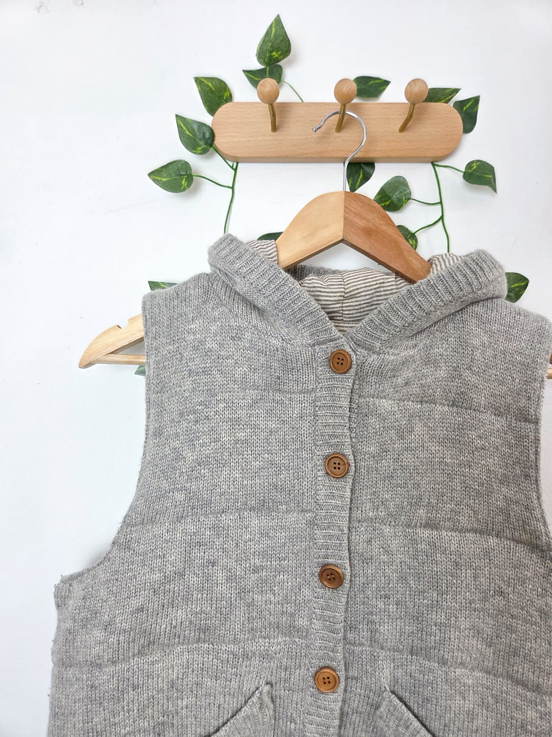 그레이 후드 패딩 조끼 상품이미지2