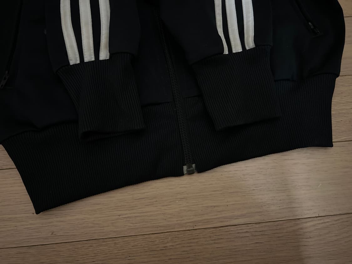 아디다스여성용져지 블랙 90사이즈 상품이미지2