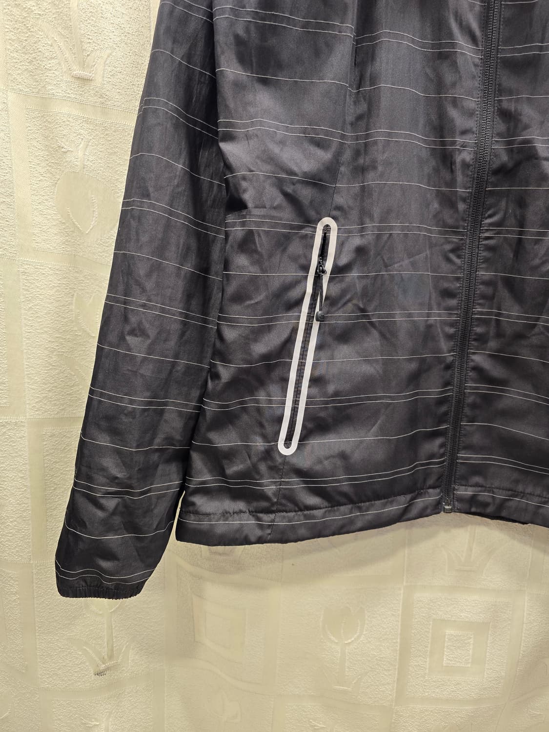 노스페이스 여성 바람막이 자켓 S (85) 상품이미지4