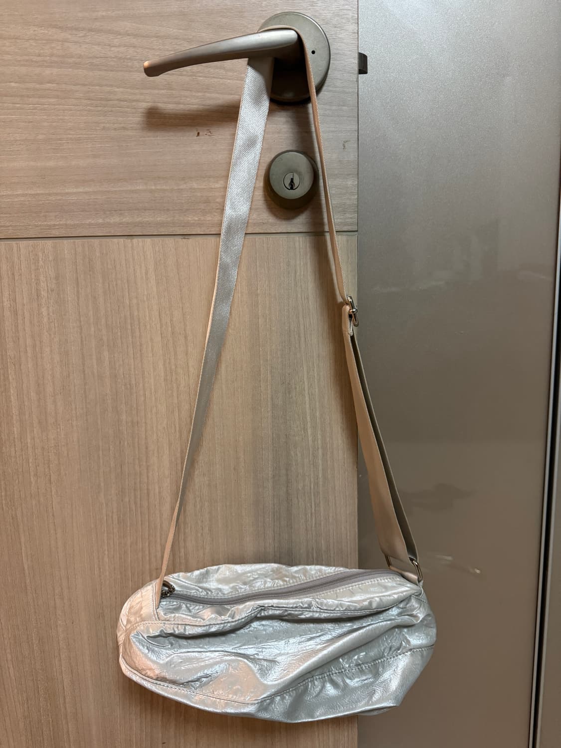 글로시 펌킨 백 실버 상품이미지1