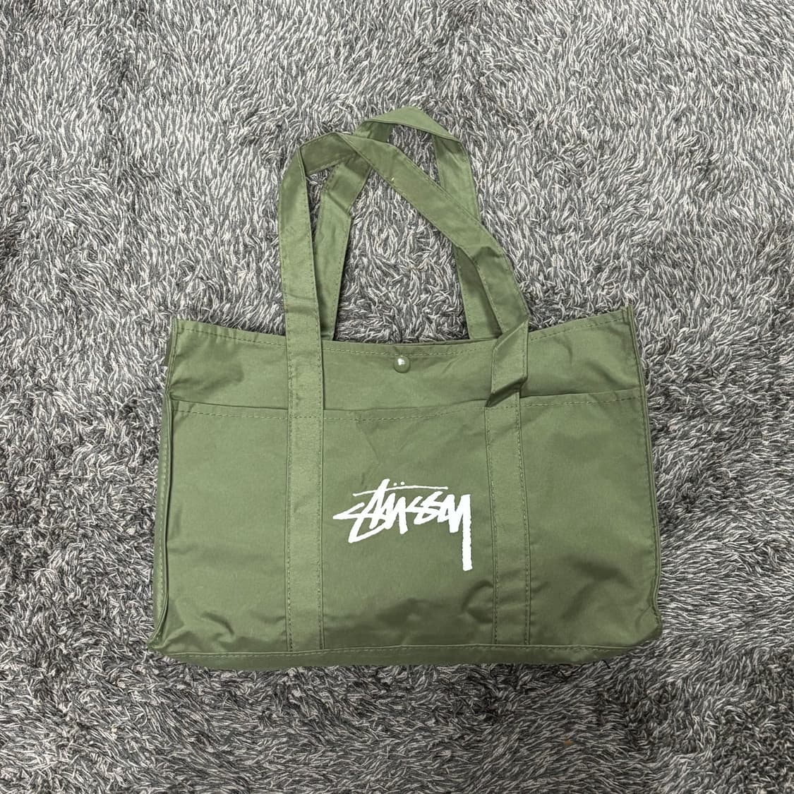 Stussy 스투시 일본잡지부록 카키 토트백 상품이미지2