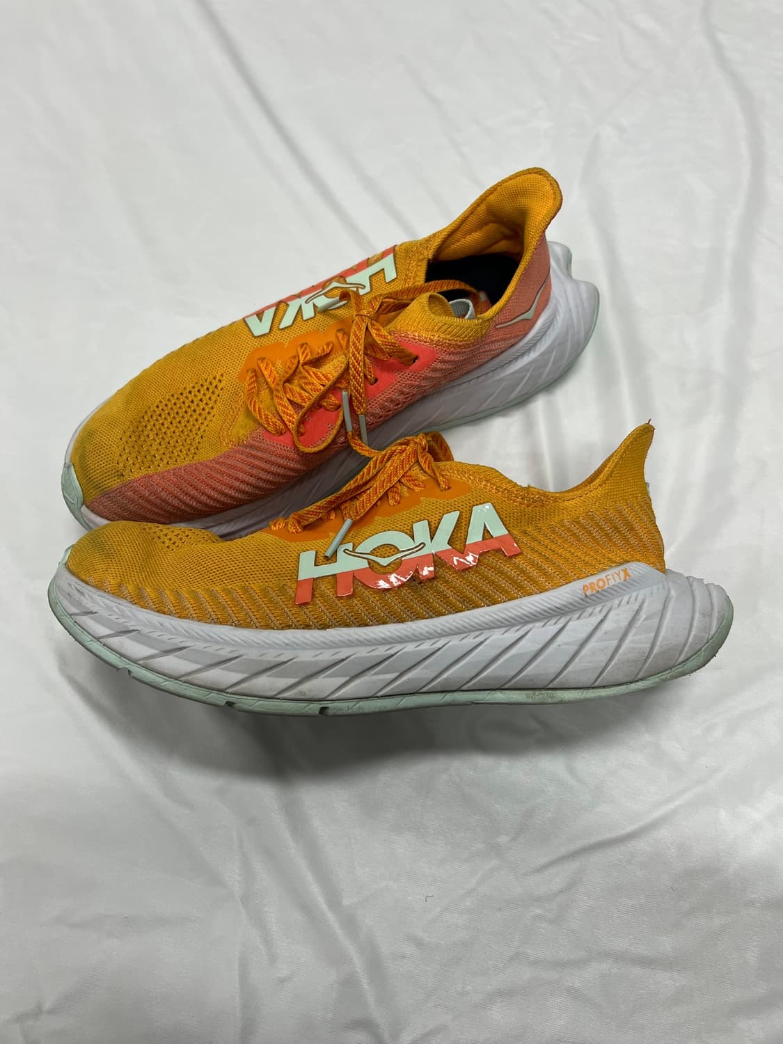 (260) 호카 카본 X 3 라디언트 옐로우 상품이미지2