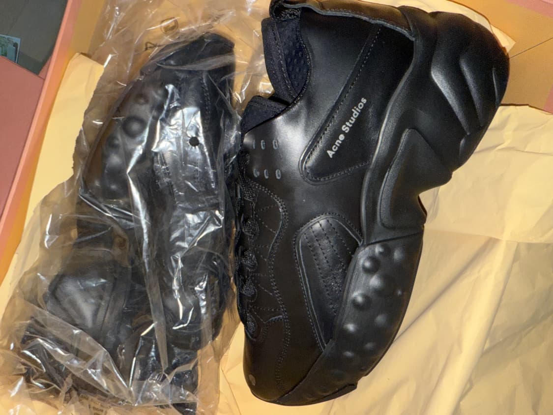 [새상품] 아크네 스튜디오 락어웨이 블록 레더 스니커즈 블랙 상품이미지2