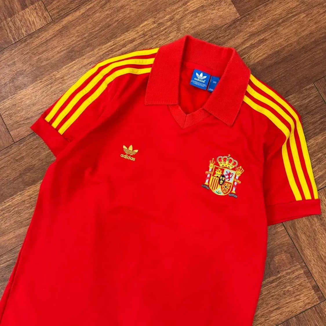 100(M) 아디다스 스페인축구대표팀 레트로 유니폼  상품이미지3