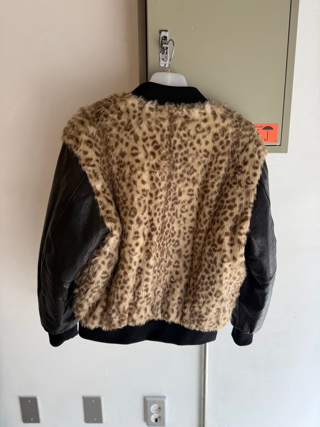 스탠드얼론 레오파드 퍼자켓 상품이미지2