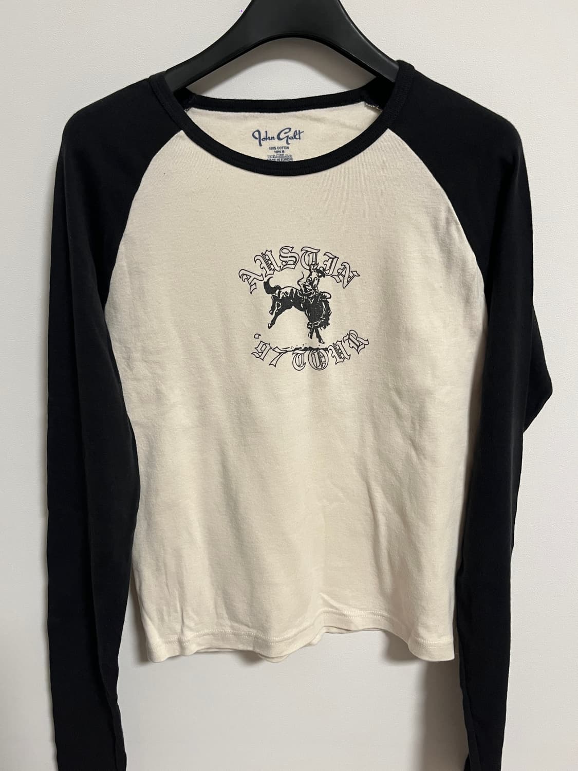 Brandy melville john galt long sleeve  상품이미지1