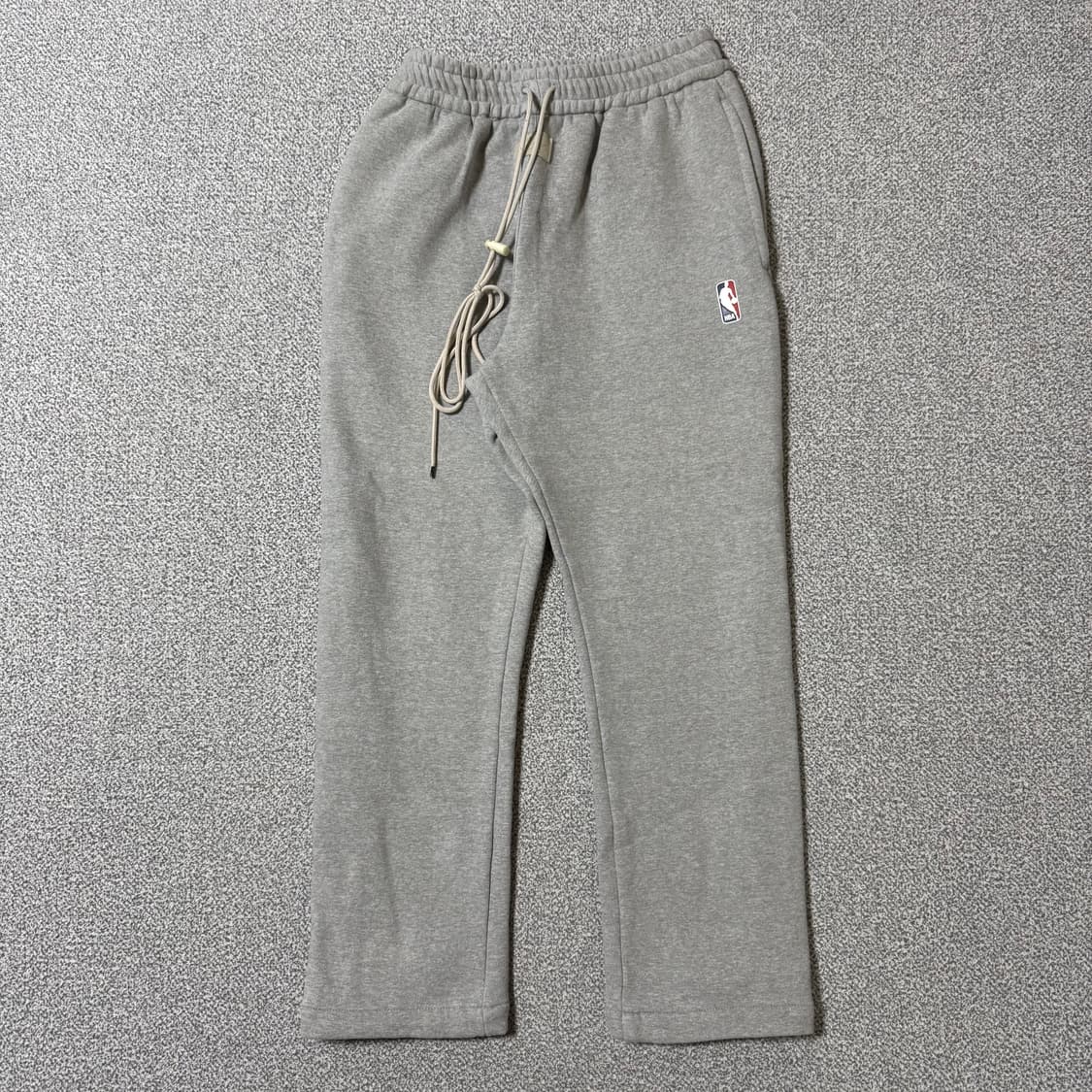 [정가 70만원] 나이키 피어오브갓 NBA 트레이닝 팬츠 상품이미지1