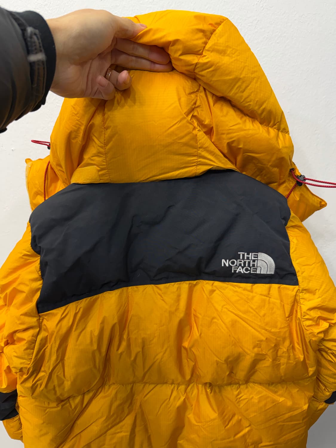 정품) 노스페이스 여성 써밋 옐로우 700필 패딩 90 상품이미지6