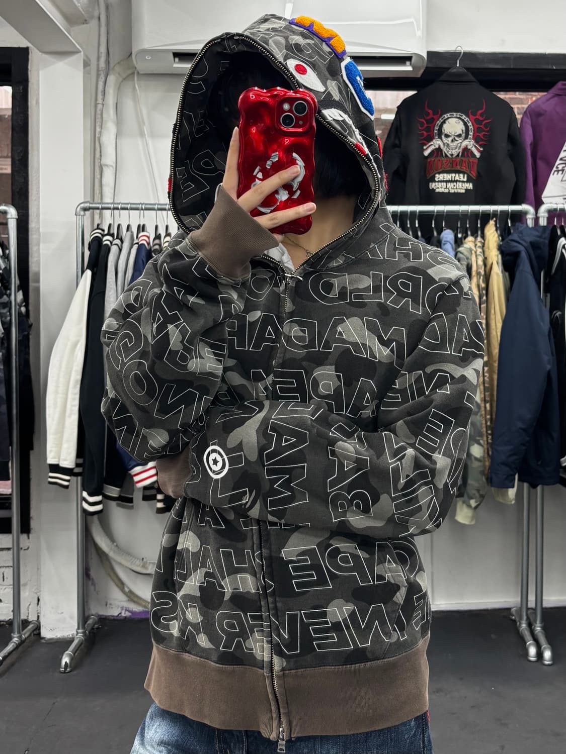 베이프 텍스트 카모 샤크 후드집업 상품이미지1