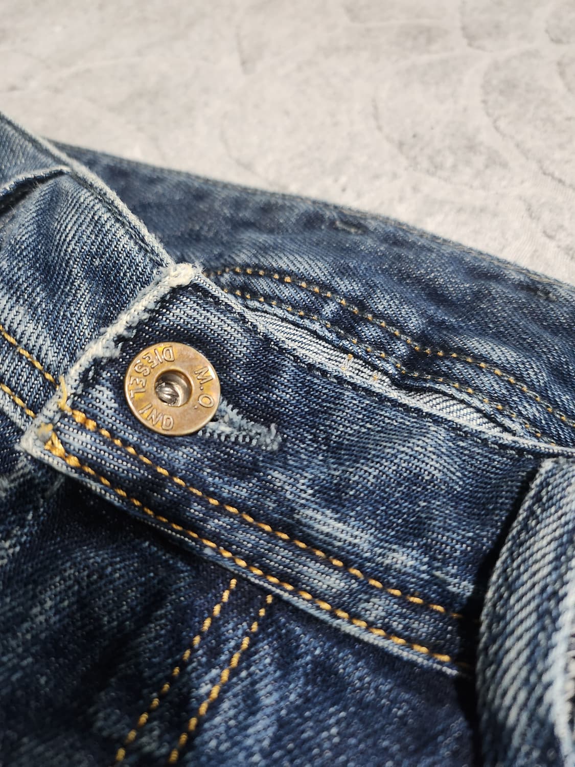 *디젤(Diesel) 빈티지 워싱 데님 팬츠(30-31) 상품이미지4