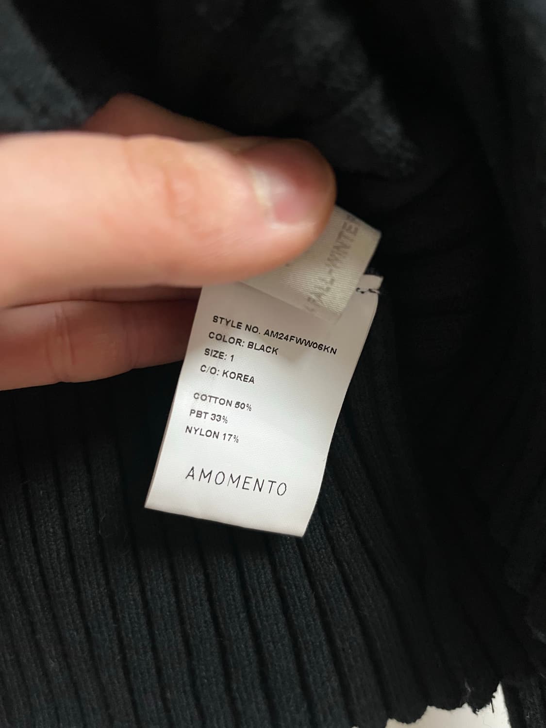 아모멘토 amomento 블랙 터틀넥 1  상품이미지3