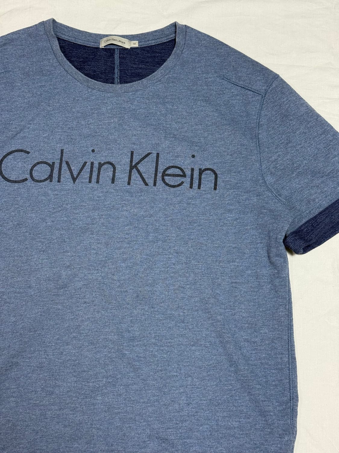 Calvin klein 반팔티 상품이미지1