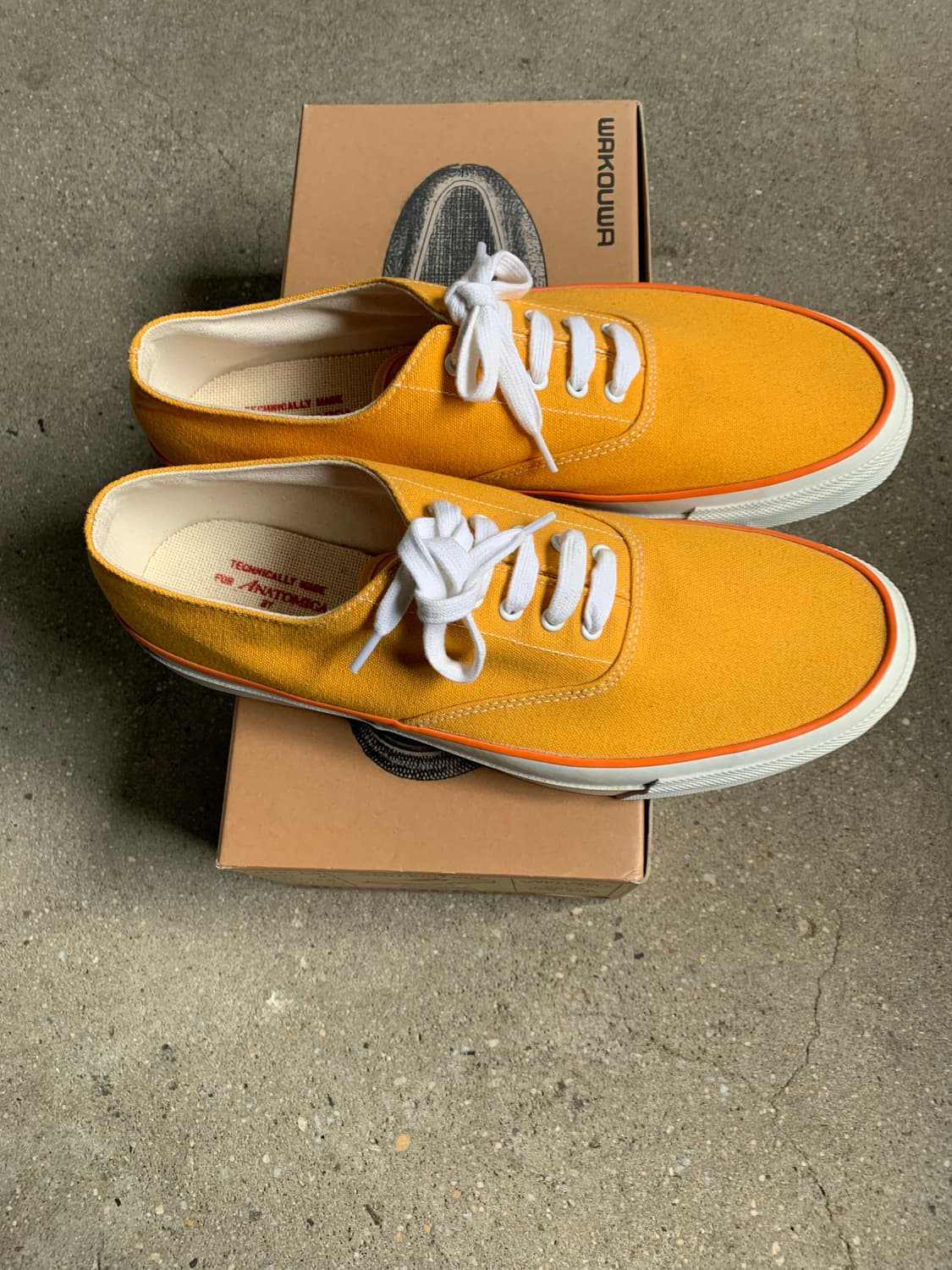 와쿠아 아나토미카 덱슈즈 골드 옐로우 8사이즈 새제품 상품이미지5