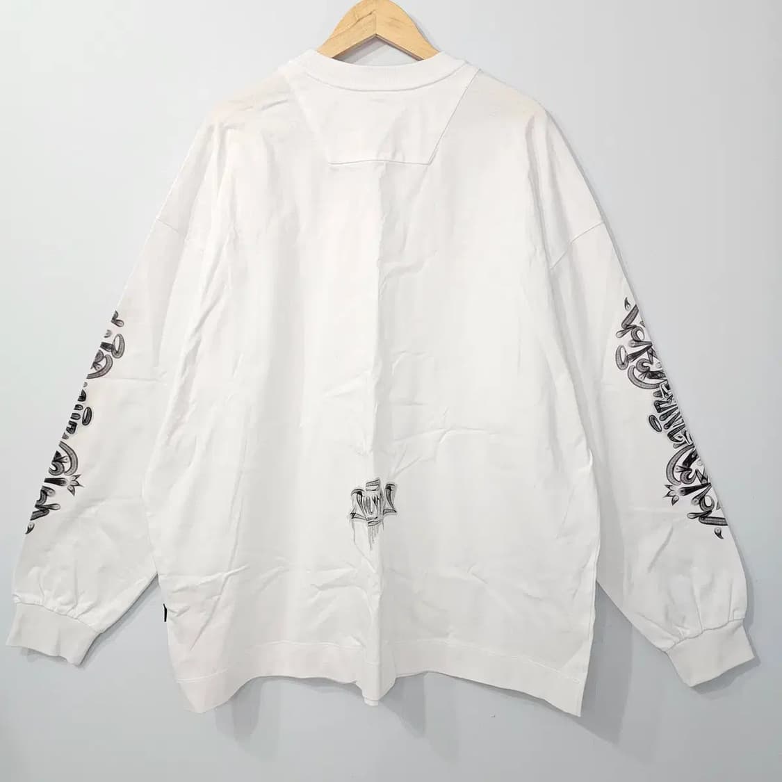 준지 아카이브 새상품오버핏 롱슬리브 티셔츠 100~105 (FW2025) 상품이미지5