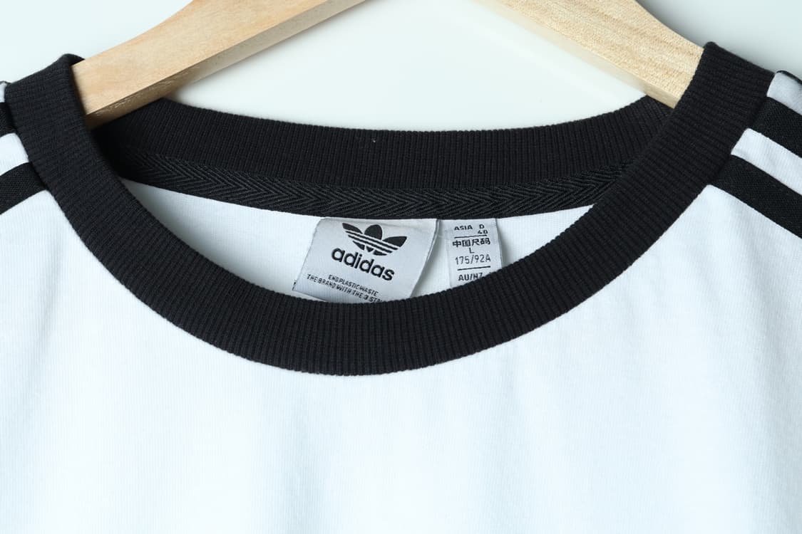 W(L-XL) 아디다스 반팔 티셔츠 불꽃 흰검 링거 셔링-H31853 상품이미지6