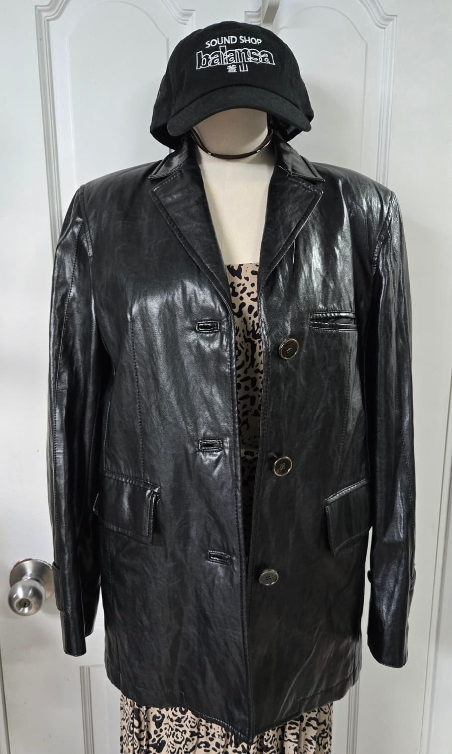 소치이 비건레더자켓과 자라 레오파드 원피스 상품이미지3