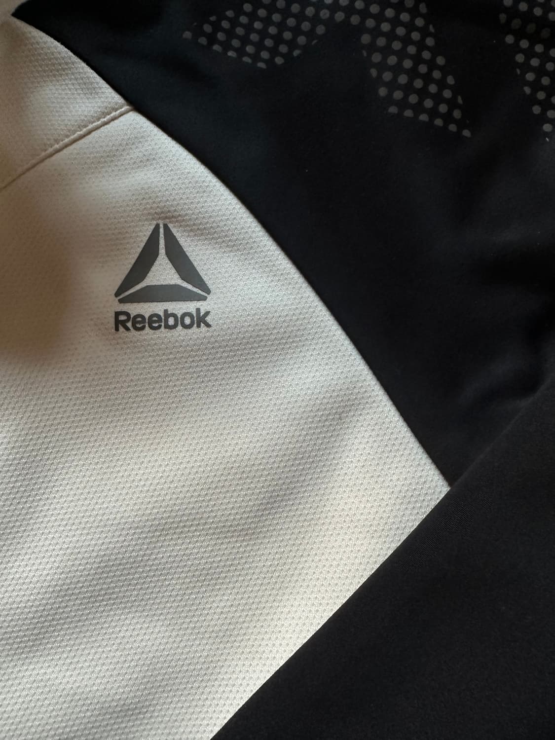 리복 소프트쉘 플리스 L 상품이미지3