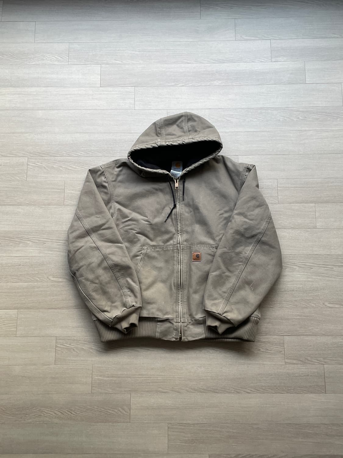 칼하트 j130 MUS 머쉬룸 액티브 자켓 샌드스톤 carhartt 상품이미지1