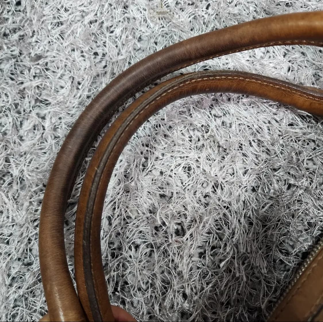 토즈 레더 숄더백 상품이미지5