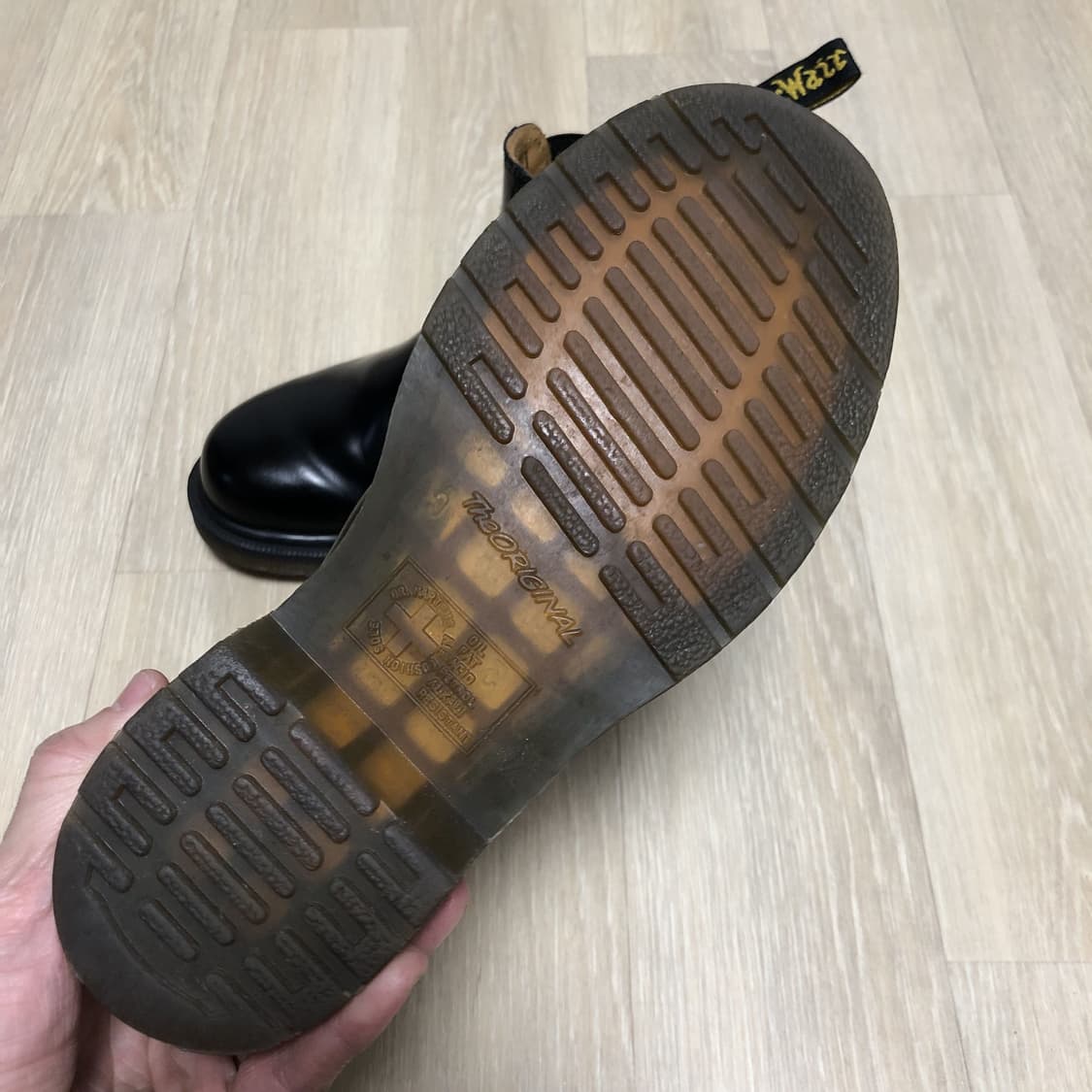 (220) 닥터마틴 Dr.martens 2976 첼시부츠 스무스 블랙 상품이미지3