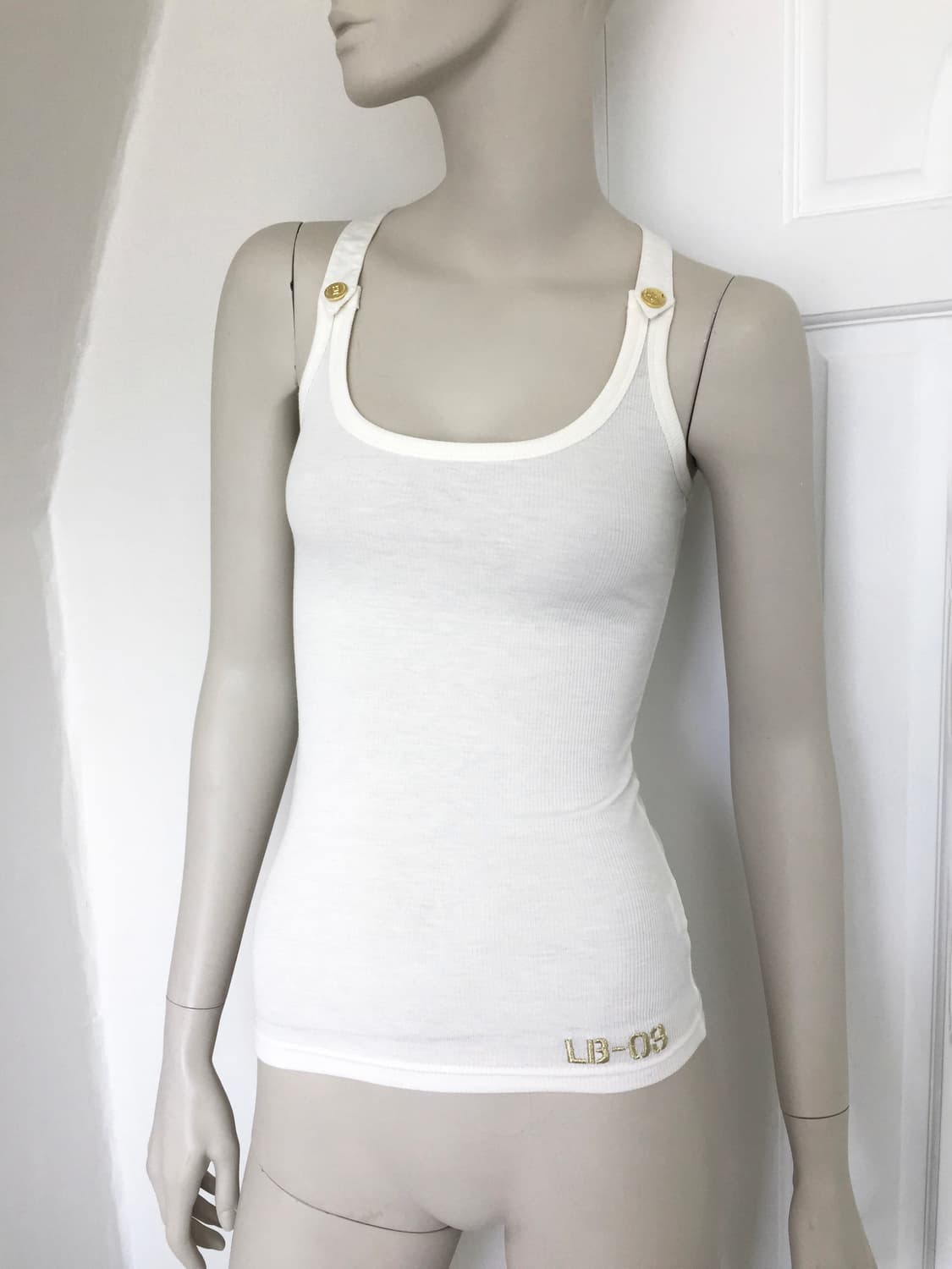 LB-03 Button Detail White Tank Top 상품이미지2