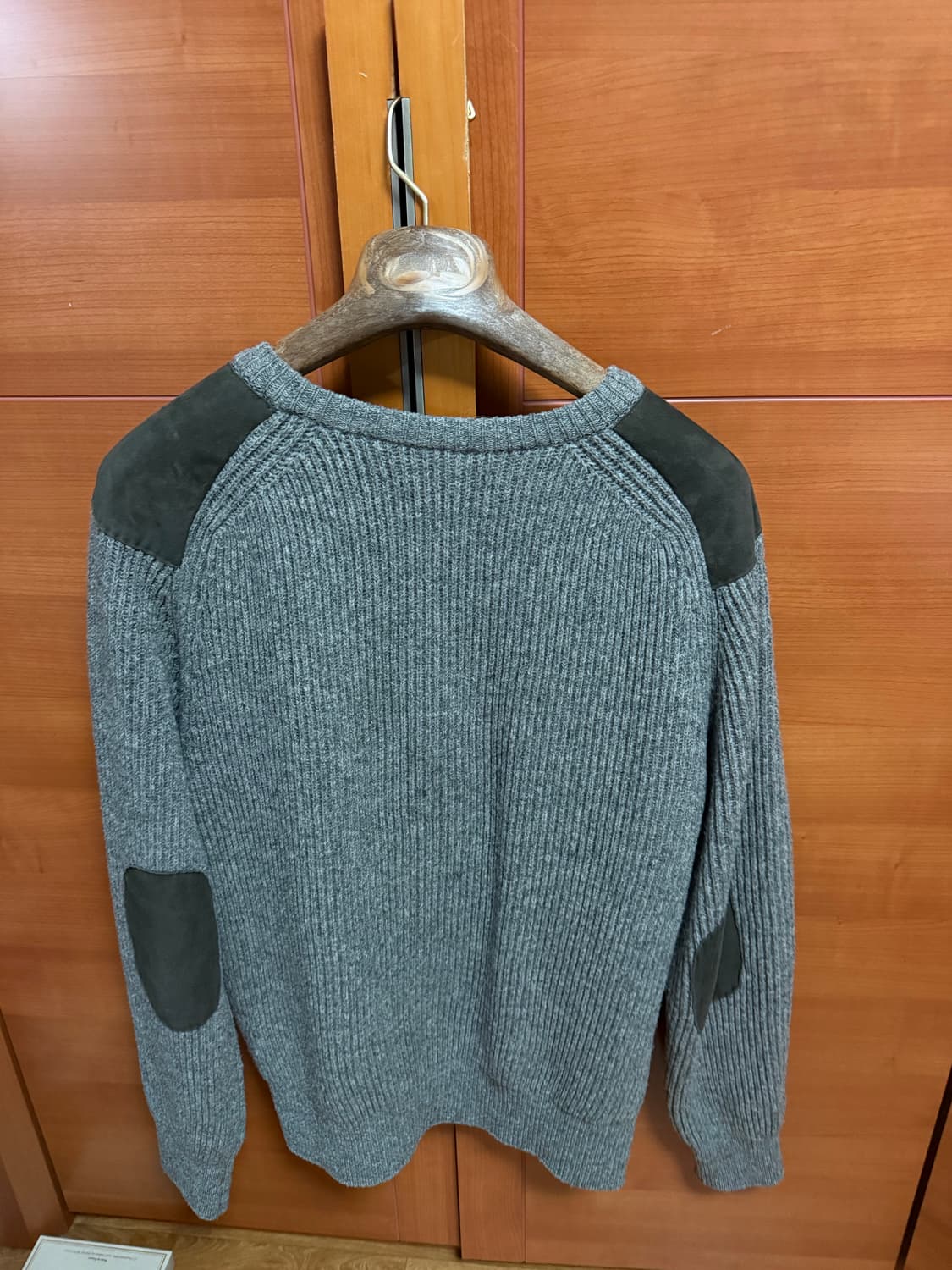 포터리 밀리터리 니트 차콜 3 상품이미지2