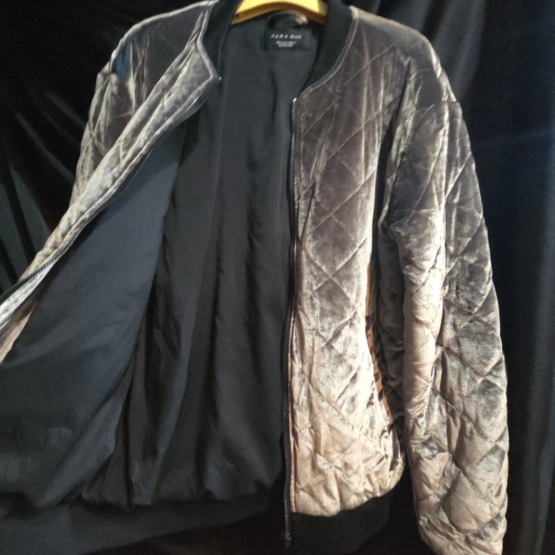 자라 맨 벨벳 퀼팅 봄버 자켓 상품이미지4