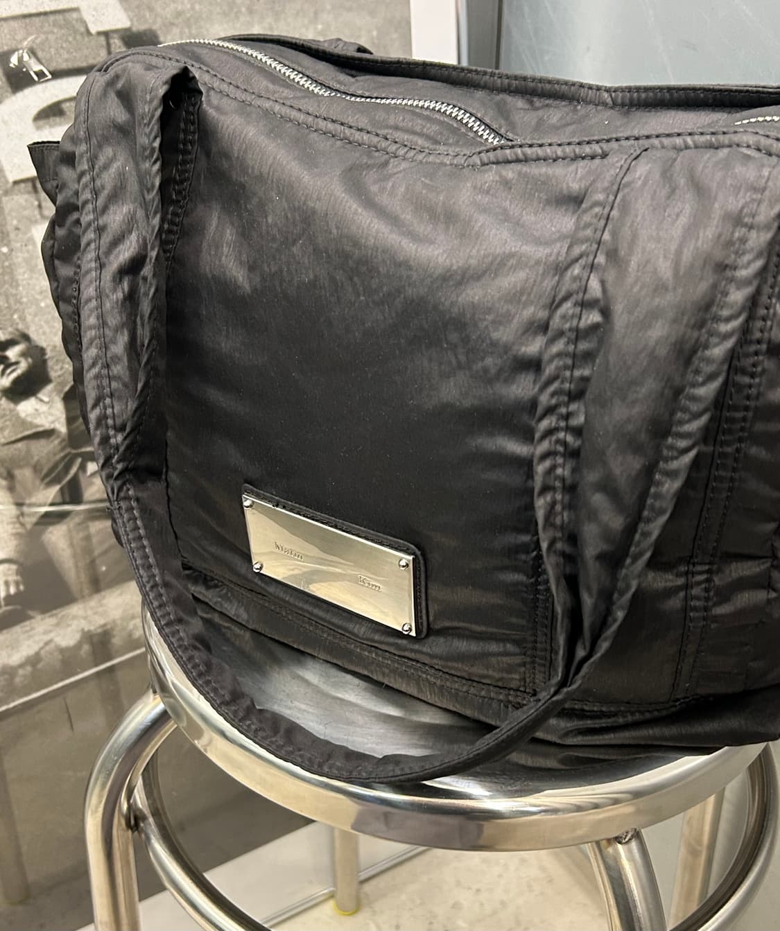 Matin Kim 마뗑킴 나일론 블랙 빅백 상품이미지1