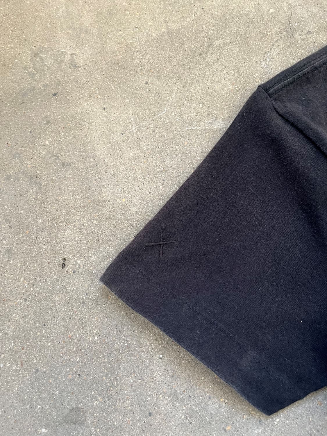 Uniqlo X kaws 반팔티셔츠  상품이미지4