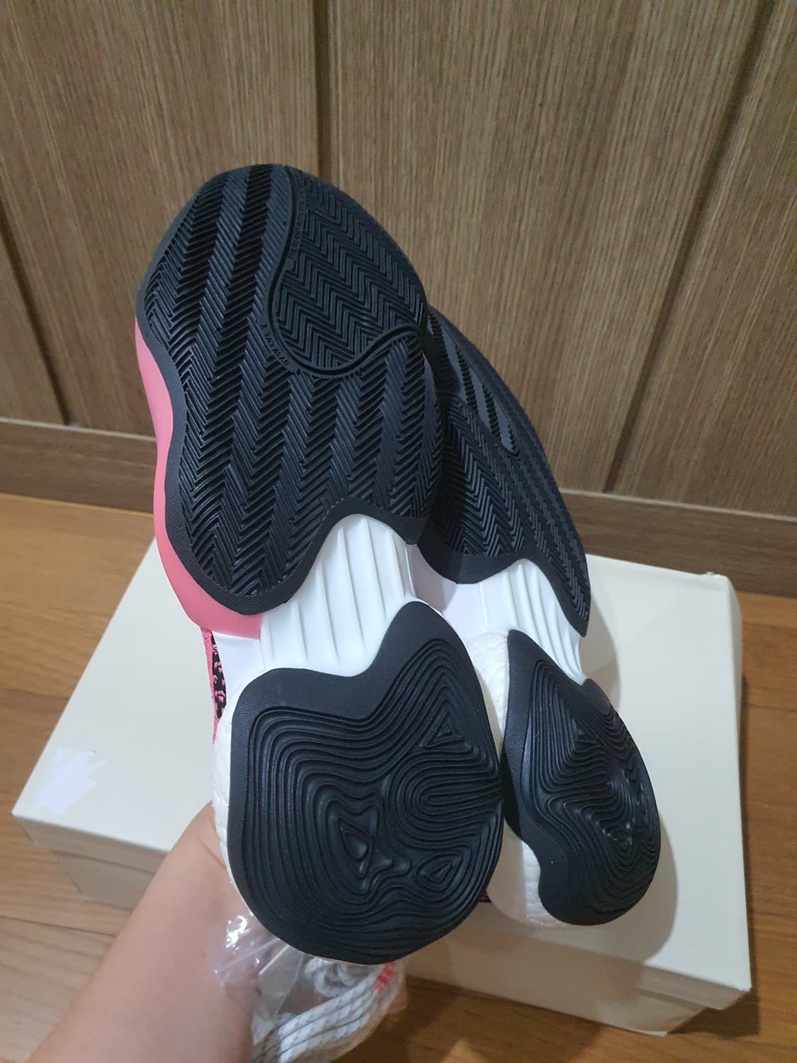 아디다스 크레이지 BYW 퍼레윌리엄스 290사이즈 상품이미지3
