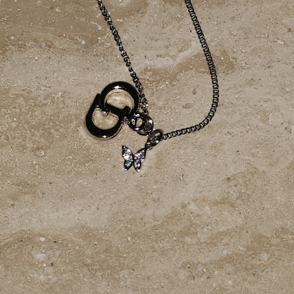 디올 정품 빈티지 업사이클링 목걸이 버터플라이 상품이미지3