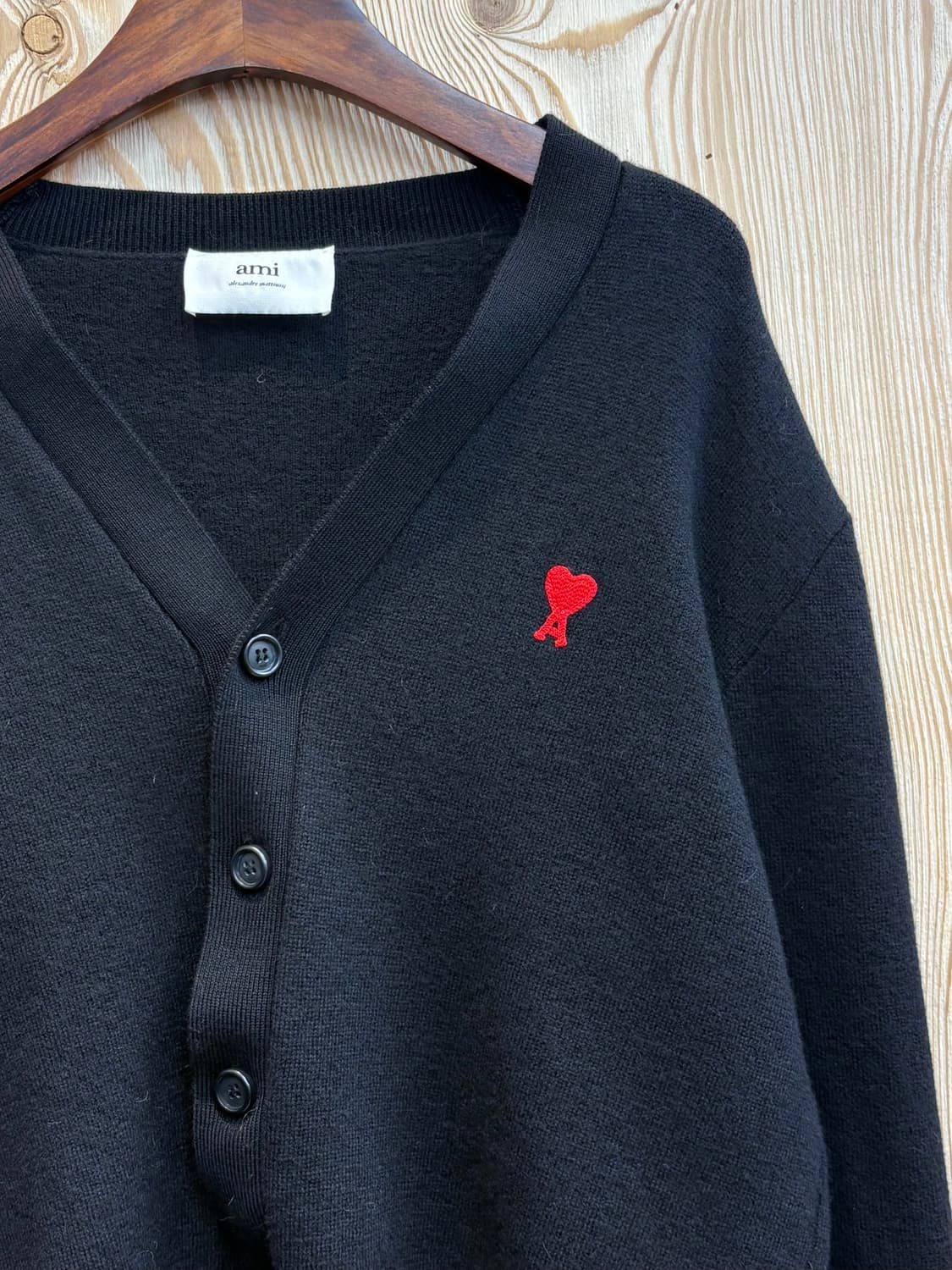 아미 스몰하트 가디건 상품이미지2