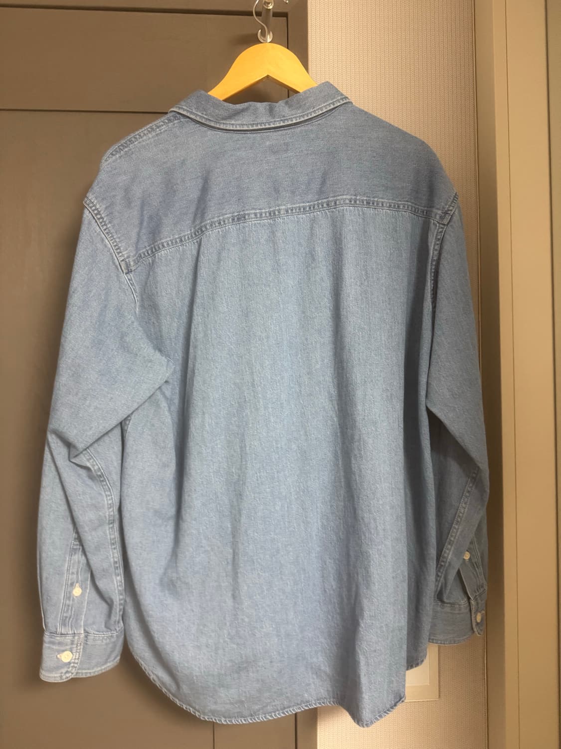 [L]유니클로 데님셔츠 새상품 상품이미지2