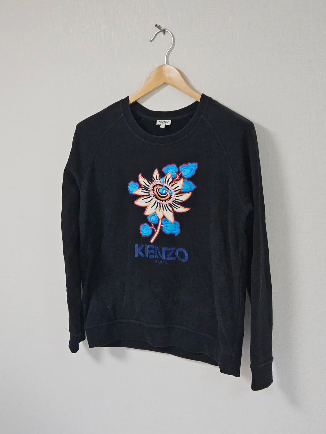 겐조 플라워 자수 맨투맨 스웻셔츠 라운드넥 여성 M (백화점 정품) 상품이미지1