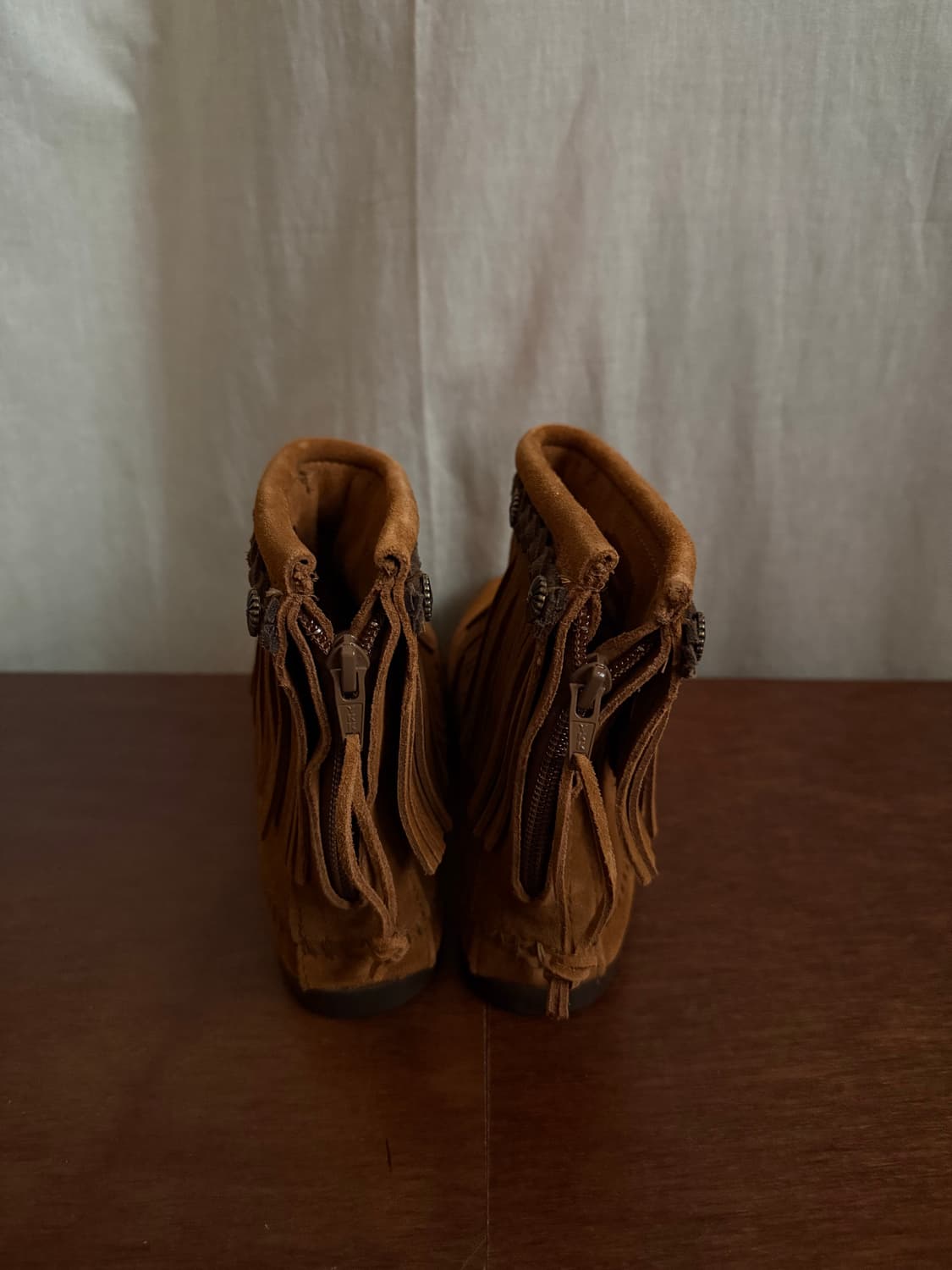 MINNETONKA   fringe suede boots 상품이미지7