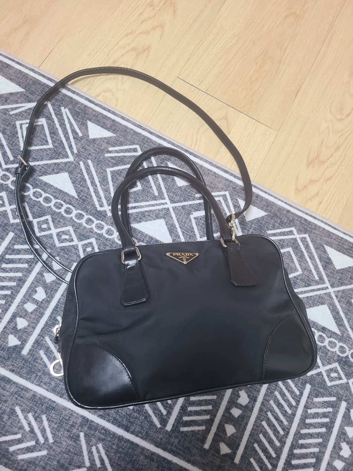 프라다 미니 볼링백 정품 상품이미지8