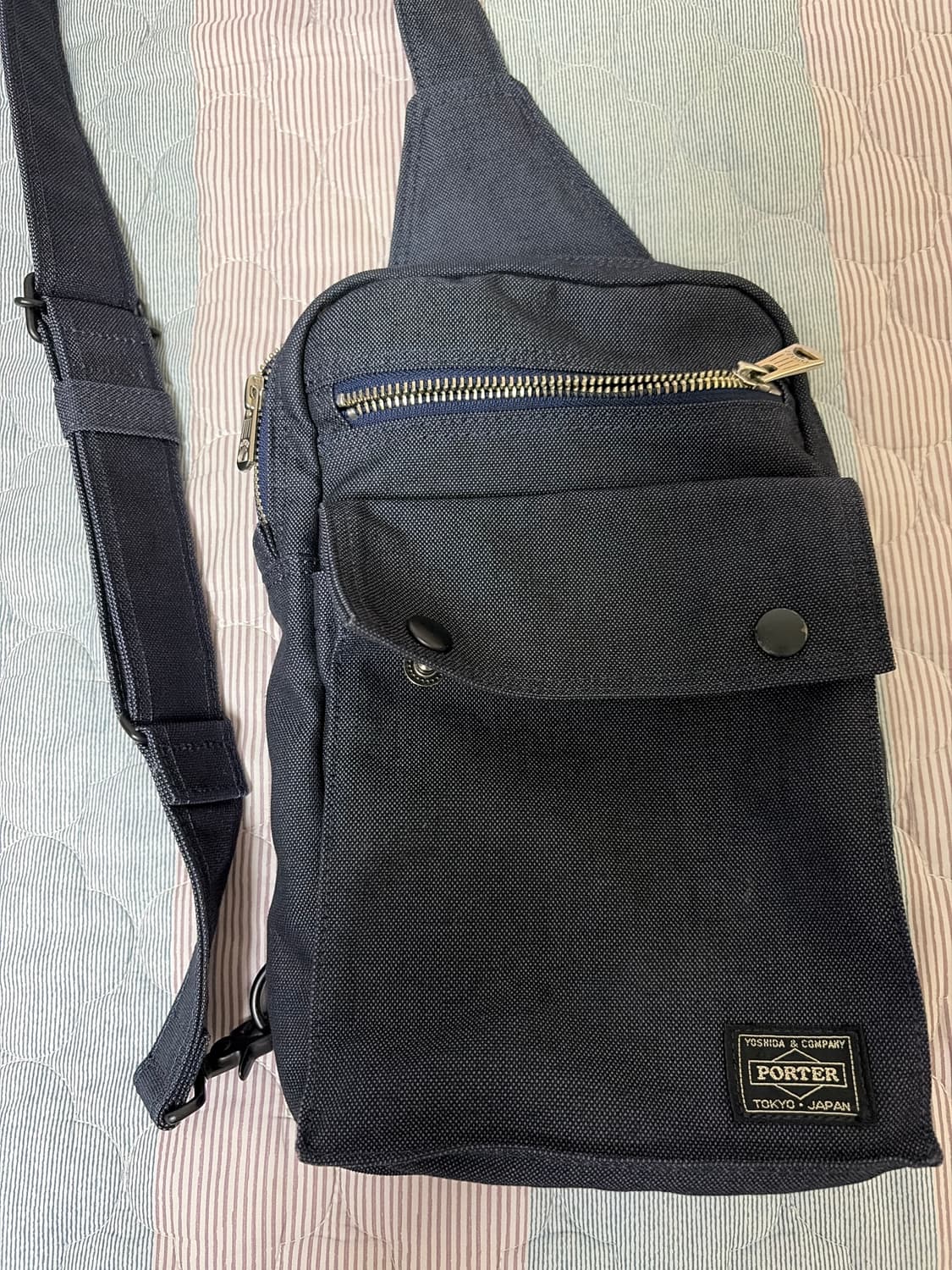 포터 슬링백(네이비) 상품이미지1